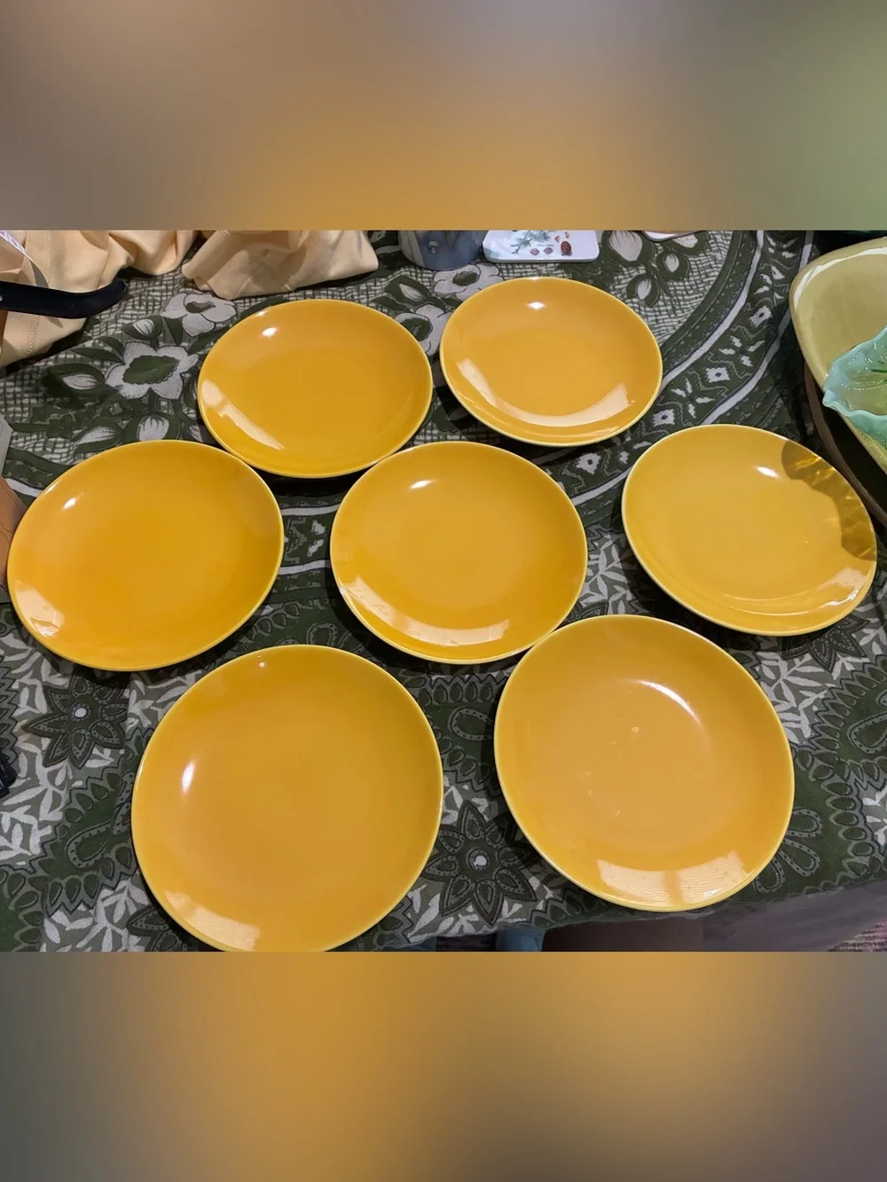 7 Homer Laughlin “Rhythm” Yellow Small Plates. EUC. 6.25” Round. Vintage 1953